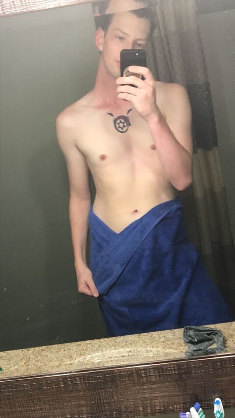 Foto desnuda filtrada de OnlyFans de Tyler Gelsey