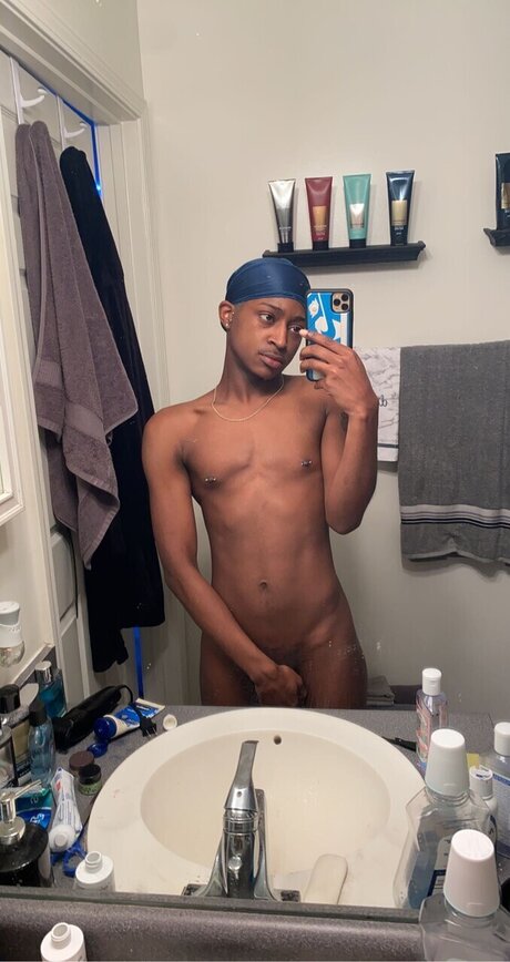 Foto desnuda filtrada de OnlyFans de Justin