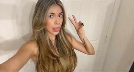 Foto desnuda filtrada de OnlyFans de A