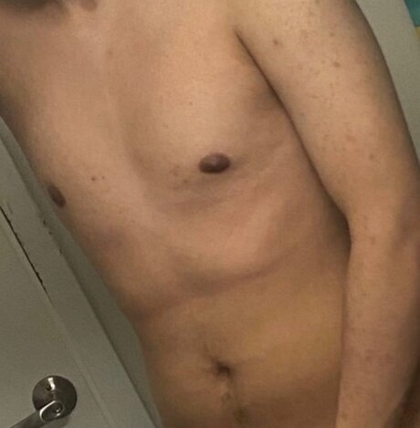Foto desnuda filtrada de OnlyFans de 6352
