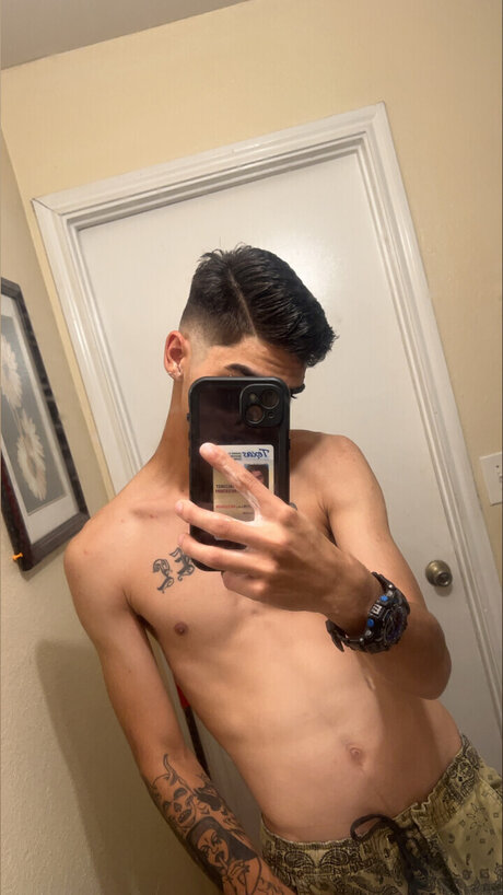 Foto desnuda filtrada de OnlyFans de Mkswaggerz
