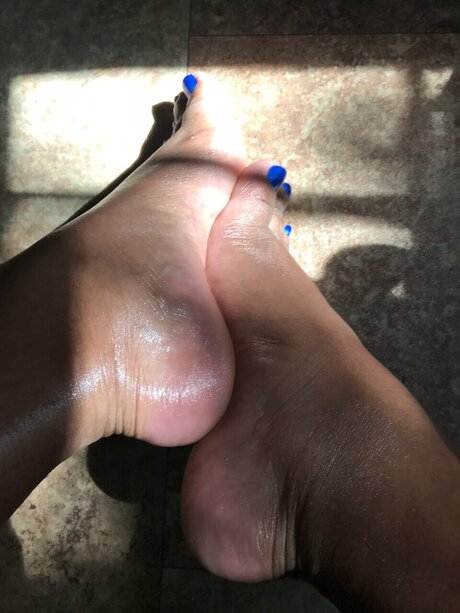 Foto desnuda filtrada de OnlyFans de Aliesha