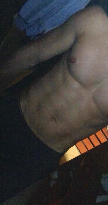 Foto desnuda filtrada de OnlyFans de U25804229