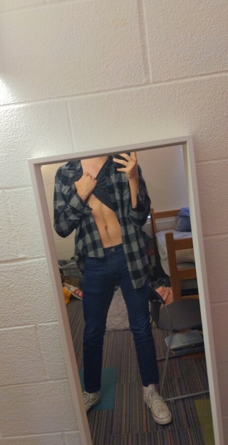 Foto desnuda filtrada de OnlyFans de Rocketboy