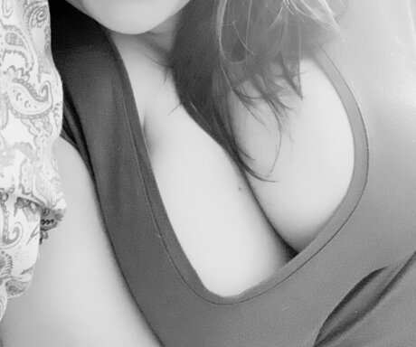 Foto desnuda filtrada de OnlyFans de Vale