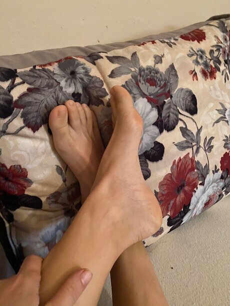 Foto desnuda filtrada de OnlyFans de Yours Elena