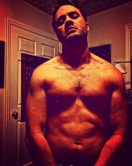 Foto desnuda filtrada de OnlyFans de Nicholas Stover