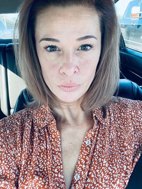 Foto desnuda filtrada de OnlyFans de Sommer
