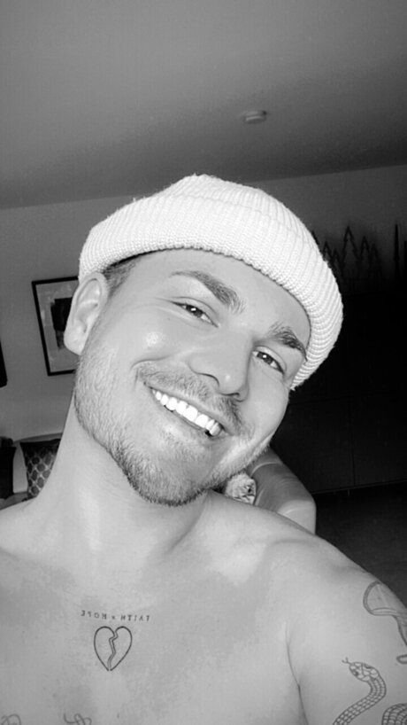 Foto desnuda filtrada de OnlyFans de Yourdirtiestdream