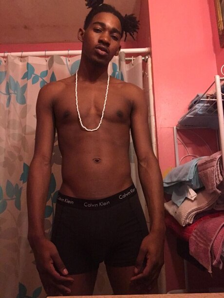 Foto desnuda filtrada de OnlyFans de Lilhotboy Dolo