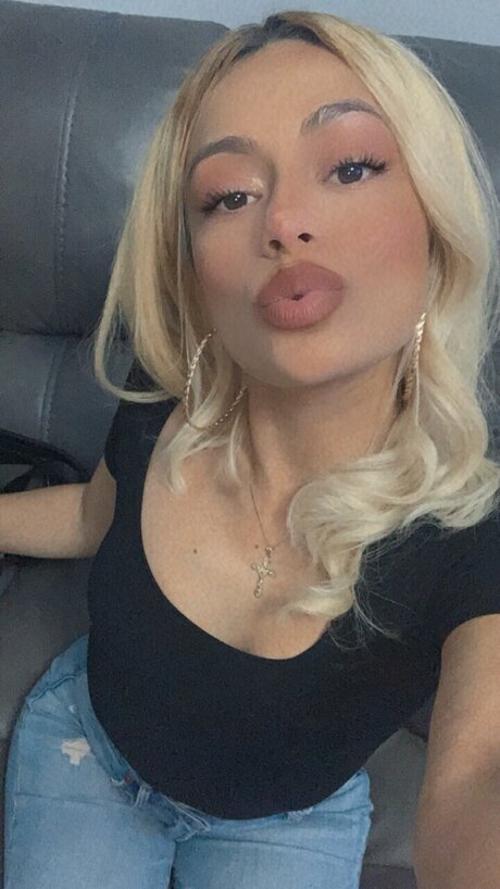 Tiffani Stephanie