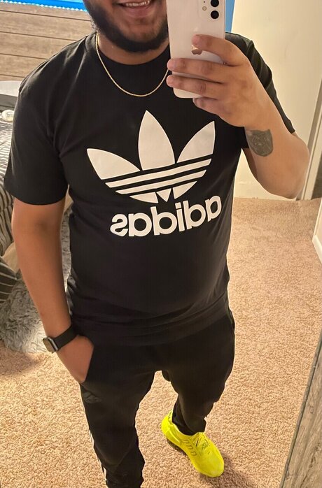 Foto desnuda filtrada de OnlyFans de Latindaddy