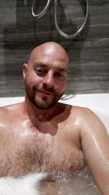 Foto desnuda filtrada de OnlyFans de Dave