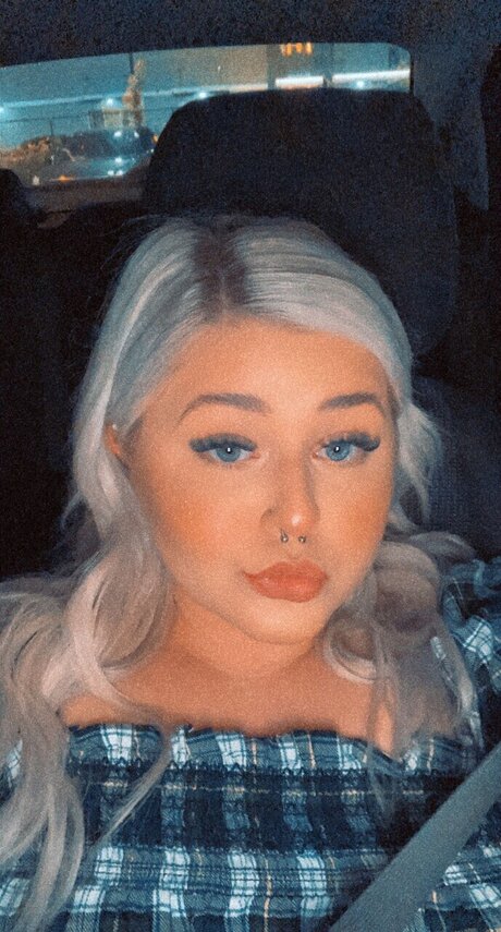 Kayla 