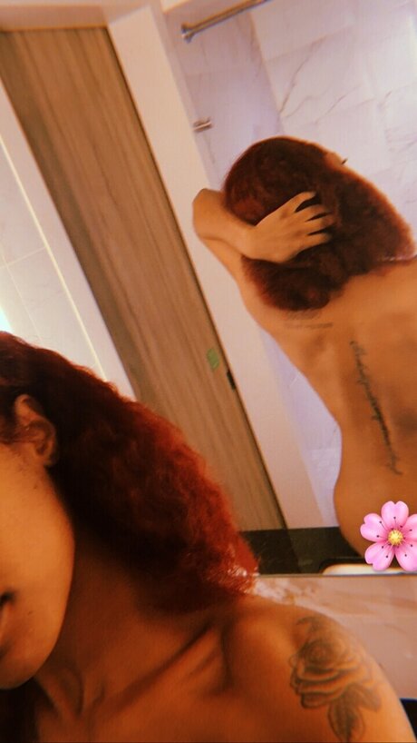 Foto desnuda filtrada de OnlyFans de Nevada