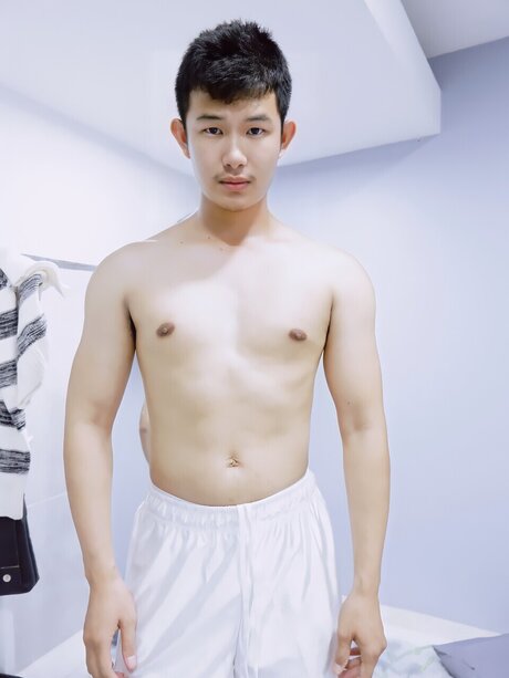 Foto desnuda filtrada de OnlyFans de Phisitsrn Romsri