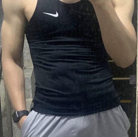 Foto desnuda filtrada de OnlyFans de Forceontopx
