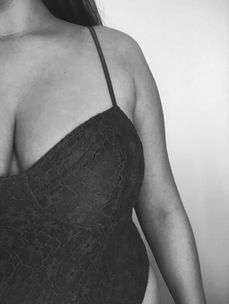 Foto desnuda filtrada de OnlyFans de Emma18