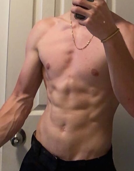 Foto desnuda filtrada de OnlyFans de Diesel