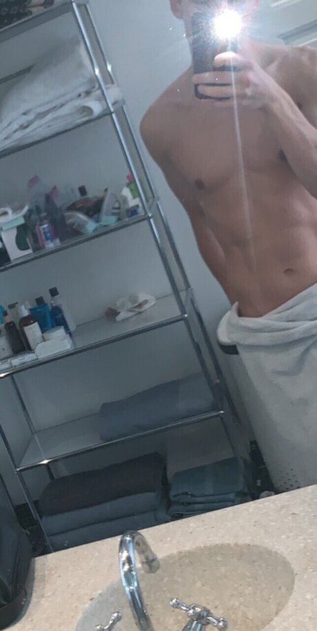 Foto desnuda filtrada de OnlyFans de Jerkbros