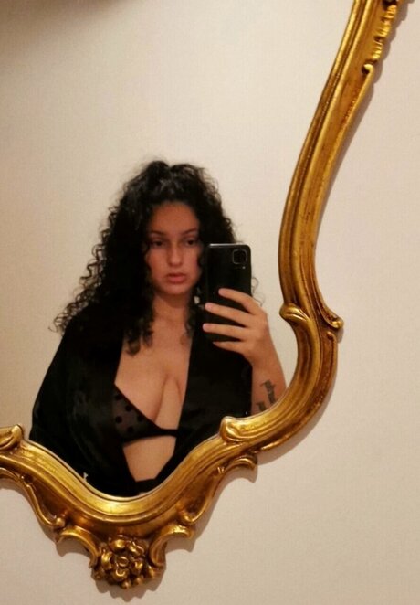 Foto desnuda filtrada de OnlyFans de Vannahncb