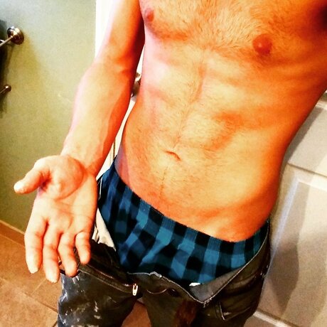 Foto desnuda filtrada de OnlyFans de Daddy Moon