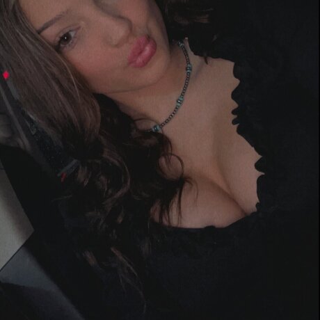 Foto desnuda filtrada de OnlyFans de M