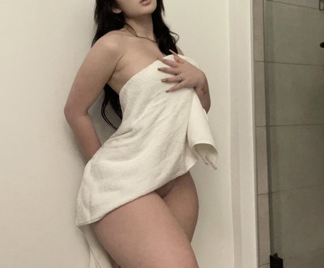 Foto desnuda filtrada de OnlyFans de Tayler Hills