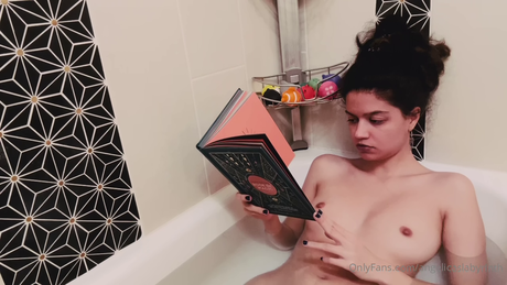 Angelica ASMR