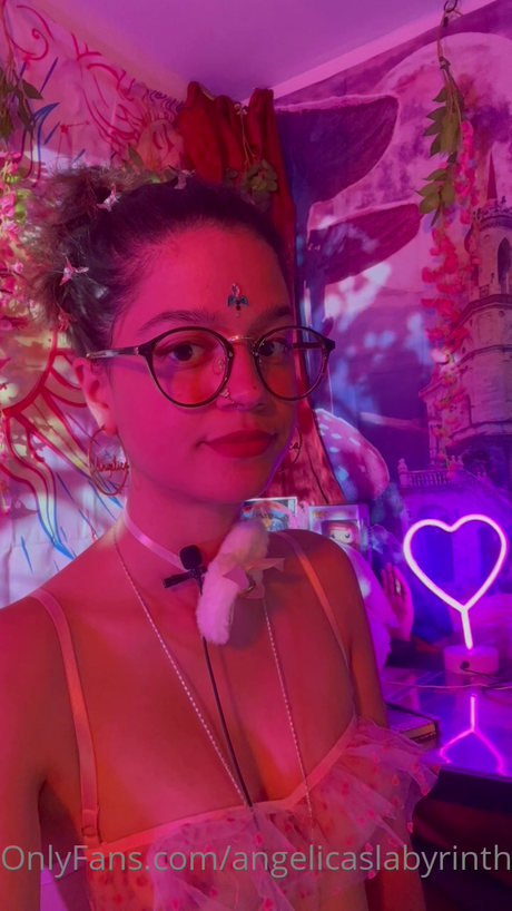 Foto desnuda filtrada de OnlyFans de Angelica Asmr