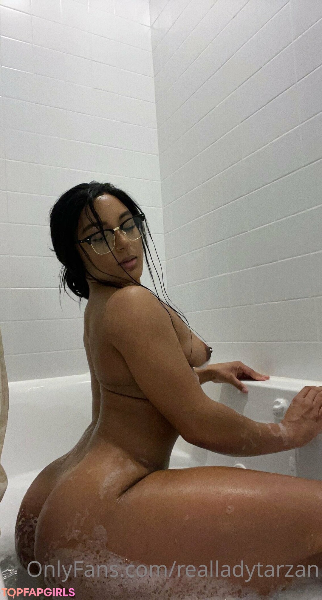 Foto desnuda filtrada de OnlyFans de The Real Lady Tarzan #2 Foto desnuda filtrada de OnlyFans de The Real Lady Tarzan #2