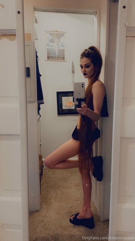 Elaine Arbor