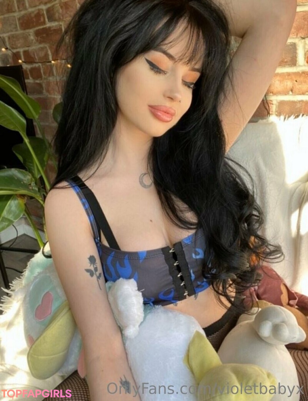 Foto desnuda filtrada de OnlyFans de Violetbabyx #37 Foto desnuda filtrada de OnlyFans de Violetbabyx #37