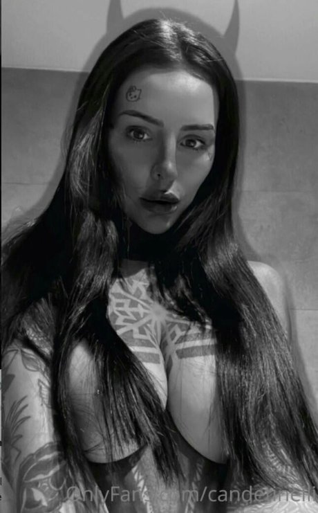 Foto desnuda filtrada de OnlyFans de Candelaria Tinelli