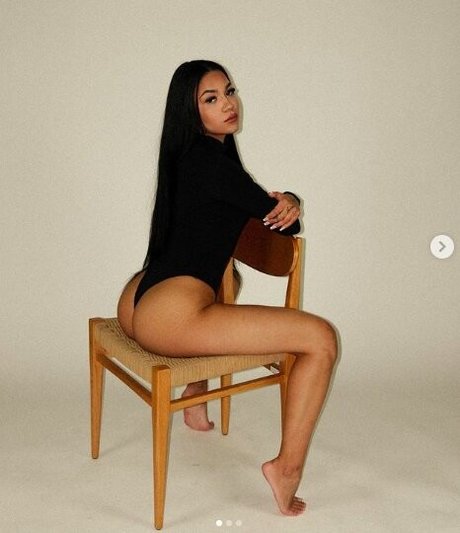 Nina Cavallero