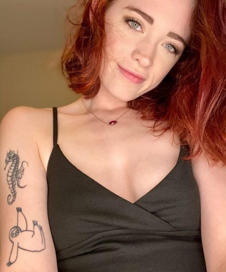 Foto desnuda filtrada de OnlyFans de Babyzoeyx
