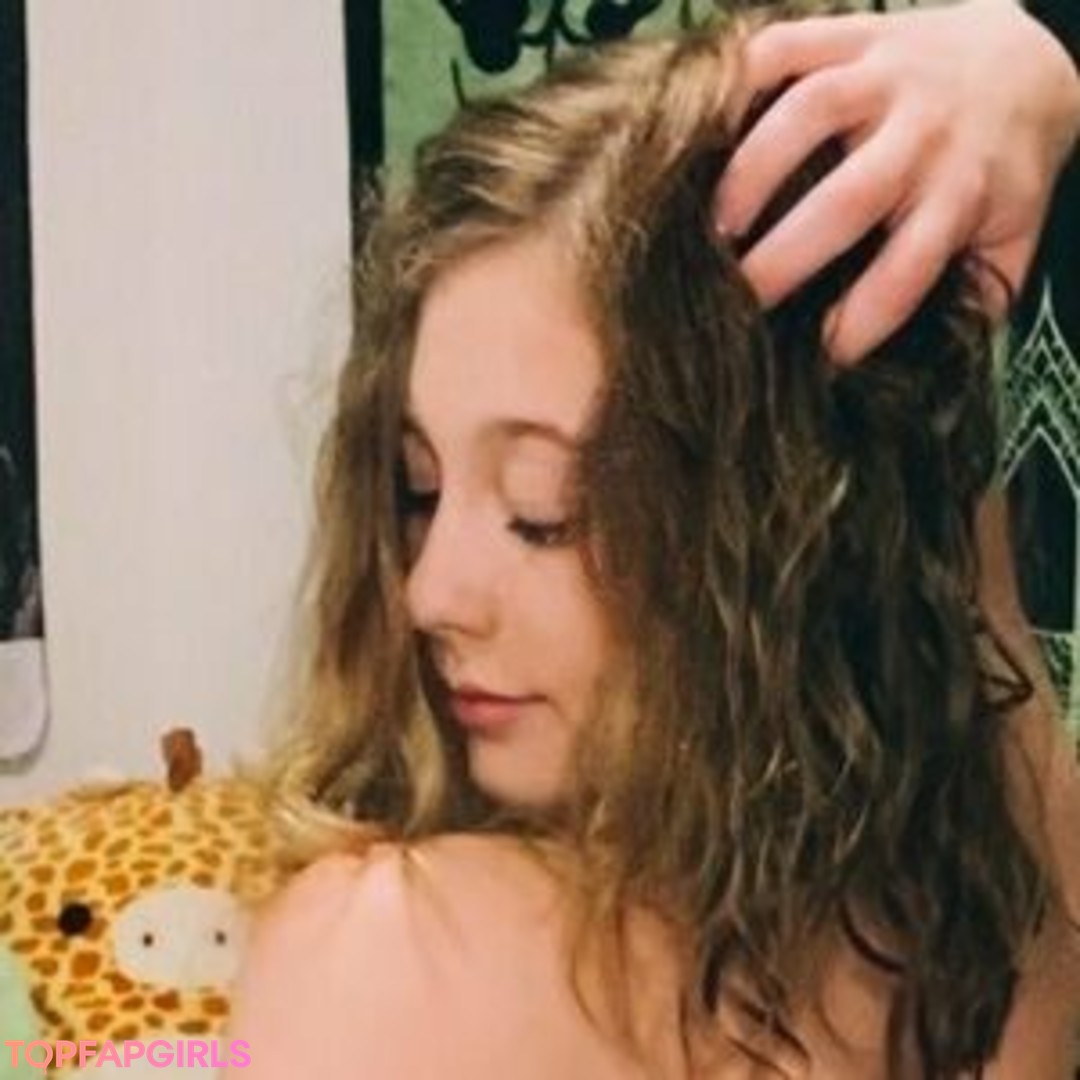 Foto desnuda filtrada de OnlyFans de Bubblesthekitty #151 Foto desnuda filtrada de OnlyFans de Bubblesthekitty #151