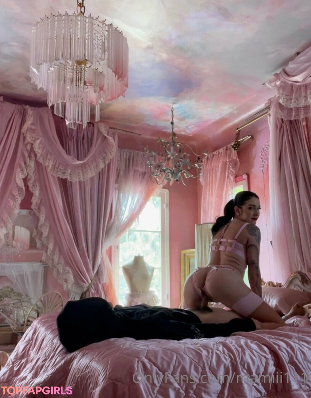 Foto desnuda filtrada de OnlyFans de Nami Mami Lune #566 Foto desnuda filtrada de OnlyFans de Nami Mami Lune #566