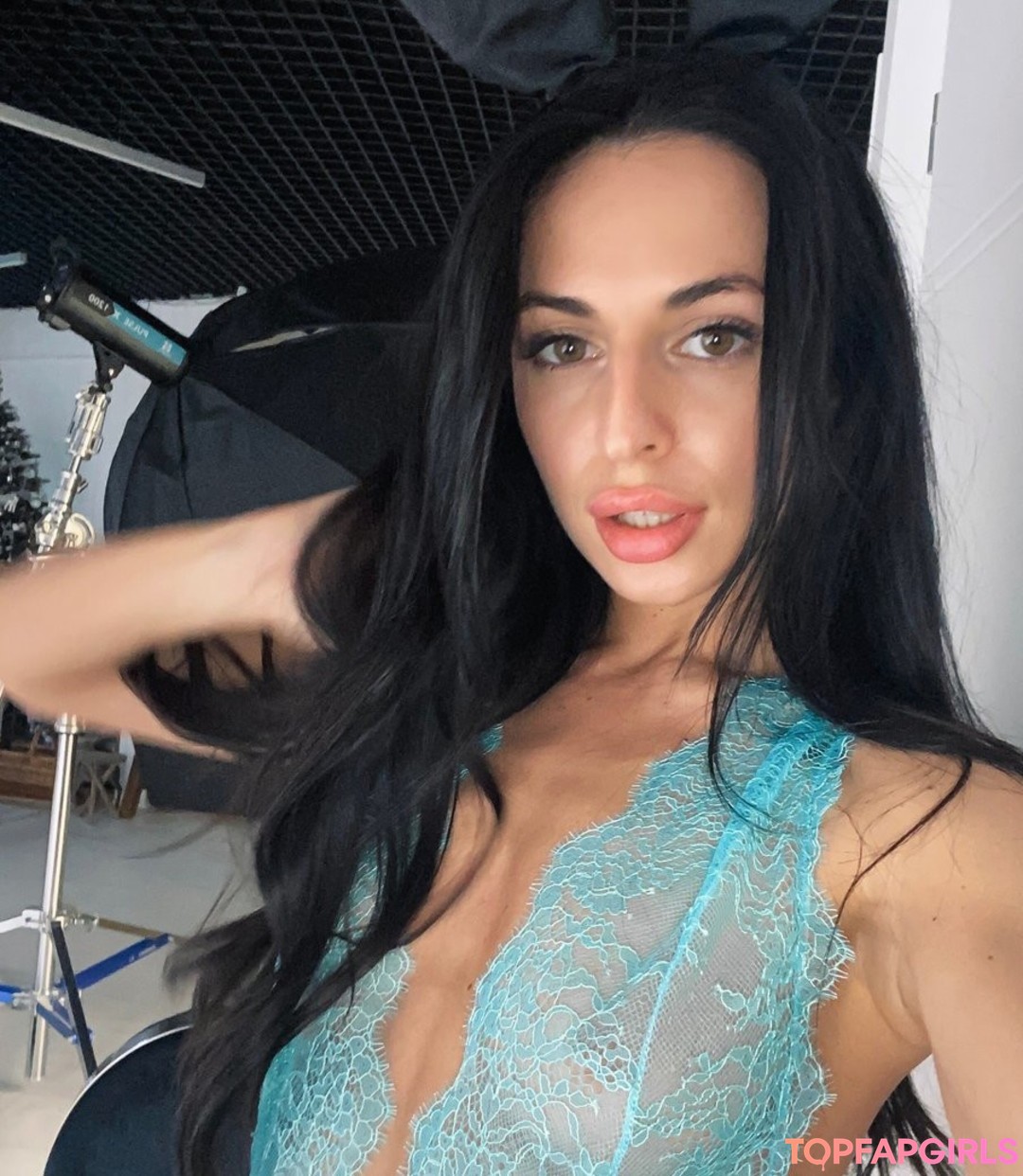 Foto desnuda filtrada de OnlyFans de Kitana Young #16 Foto desnuda filtrada de OnlyFans de Kitana Young #16