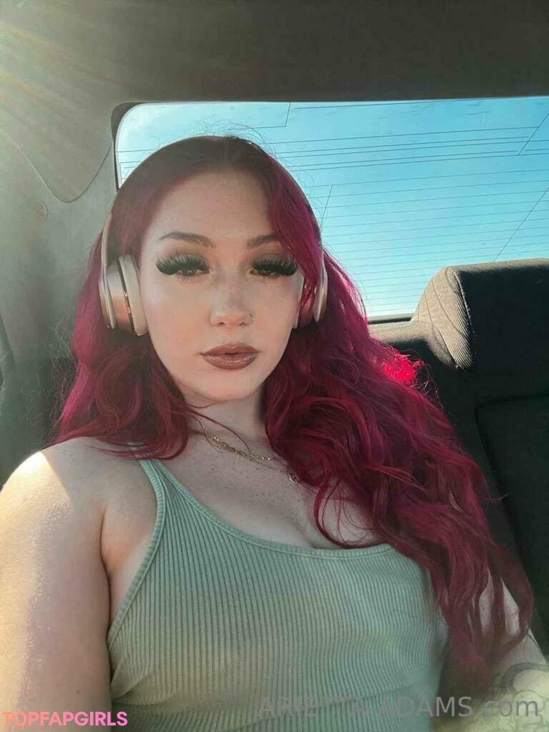 Foto desnuda filtrada de OnlyFans de Arietta Adams #44 Foto desnuda filtrada de OnlyFans de Arietta Adams #44