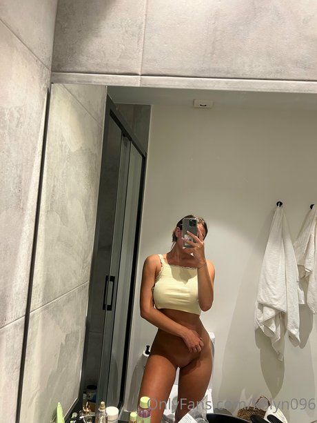 Foto desnuda filtrada de OnlyFans de K8lyn096