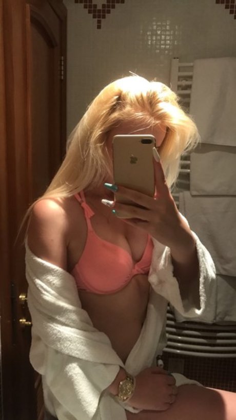 Foto desnuda filtrada de OnlyFans de Eveliinngy