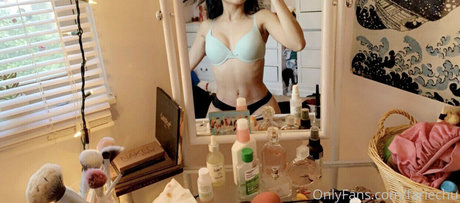 Foto desnuda filtrada de OnlyFans de Jadamichy