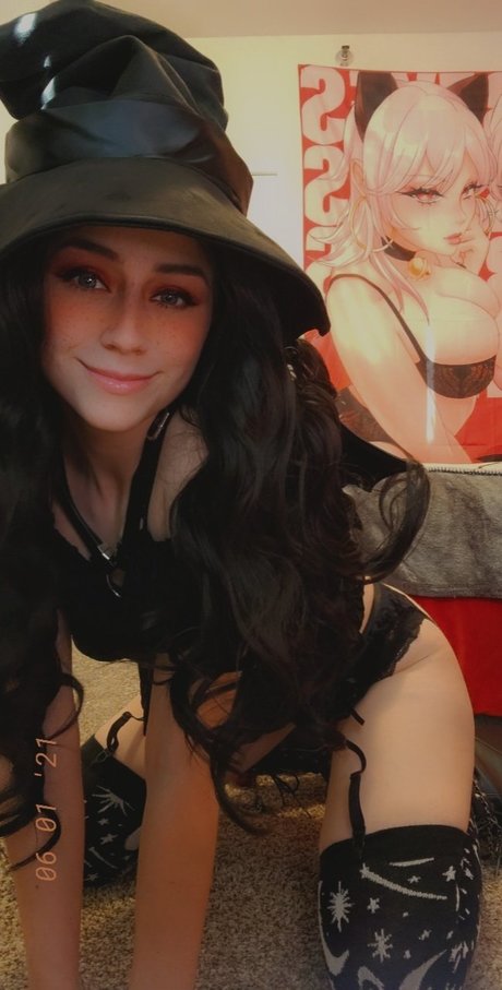 Foto desnuda filtrada de OnlyFans de Katietriggersme
