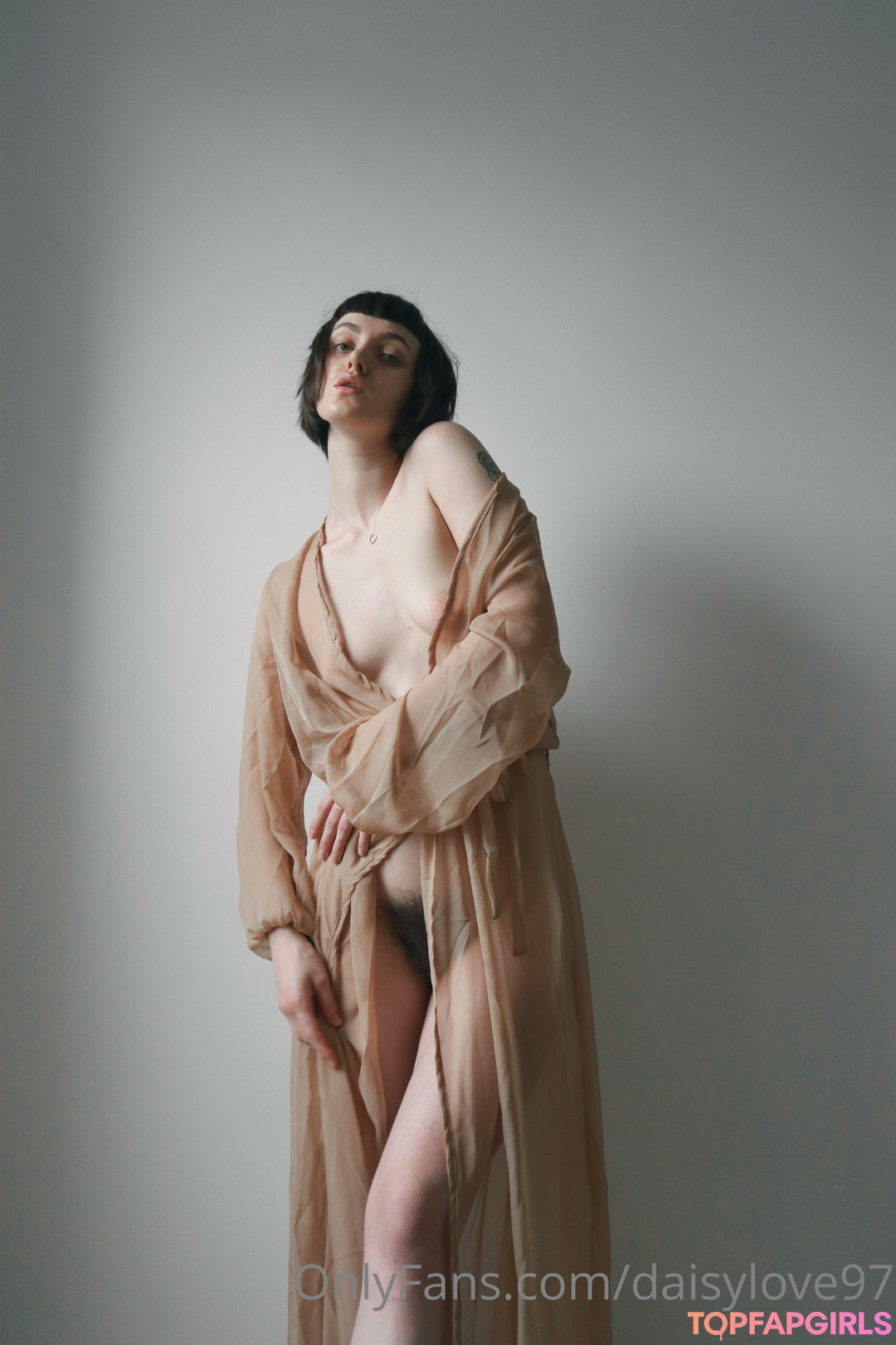 Foto desnuda filtrada de OnlyFans de Daisy Love #102 Foto desnuda filtrada de OnlyFans de Daisy Love #102