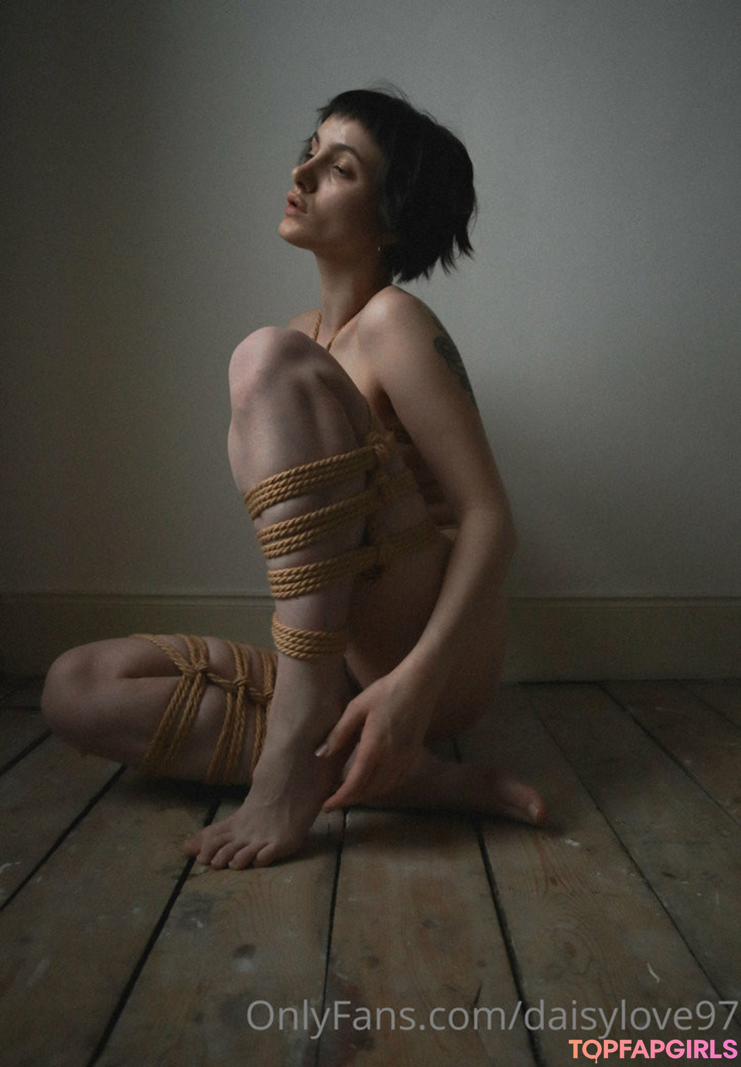 Foto desnuda filtrada de OnlyFans de Daisy Love #296 Foto desnuda filtrada de OnlyFans de Daisy Love #296