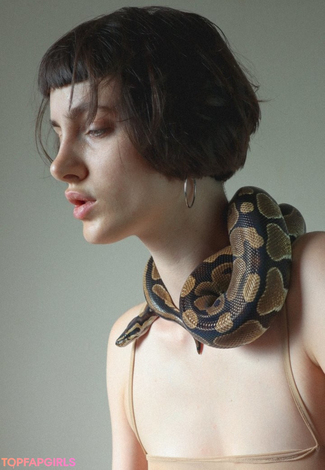 Foto desnuda filtrada de OnlyFans de Daisy Love #424 Foto desnuda filtrada de OnlyFans de Daisy Love #424