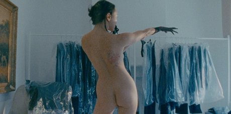 Mistress Eva Oh