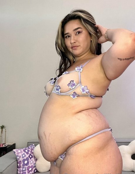 Foto desnuda filtrada de OnlyFans de Kellijellibelli