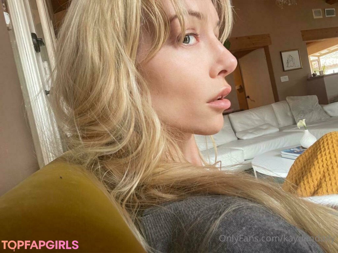 Foto desnuda filtrada de OnlyFans de Kayden Kross #110 Foto desnuda filtrada de OnlyFans de Kayden Kross #110